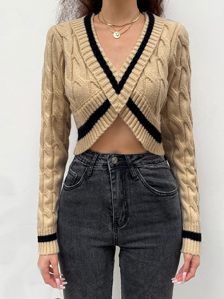 Cabel Knit V-neck Long Sleeve Crop Top