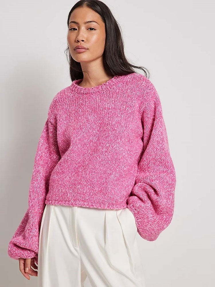 Knit O-neck Back Cut-Out Sweater