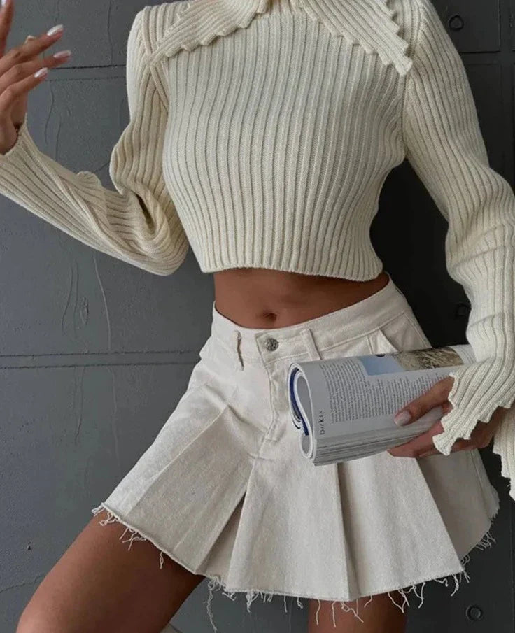 Frill Collar Knitted Long Sleeve Top