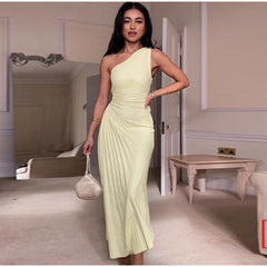 One Shoulder Sleeveless Pleated Irregular Maxi Dresses