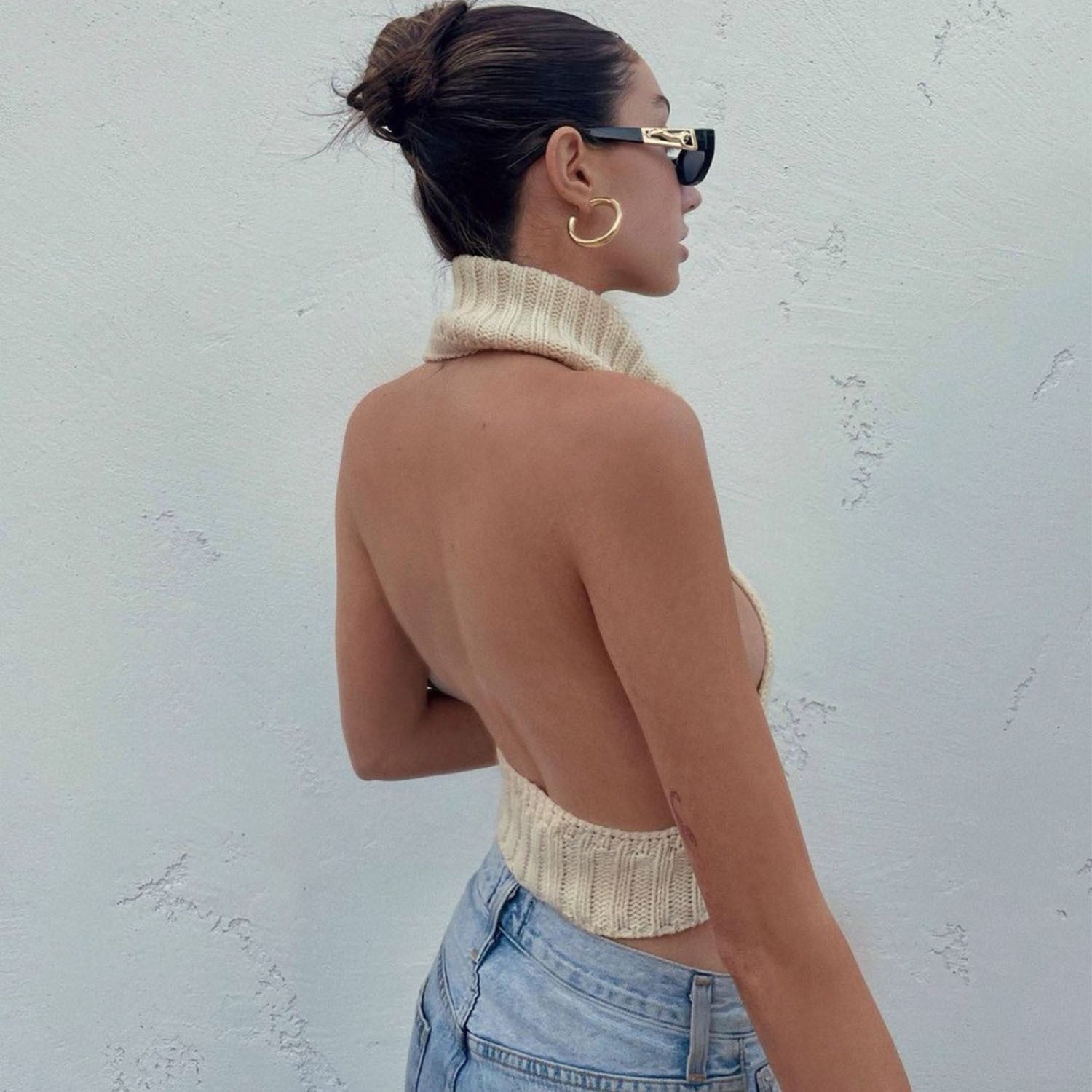 Knitted Turtleneck Backless Crop Top