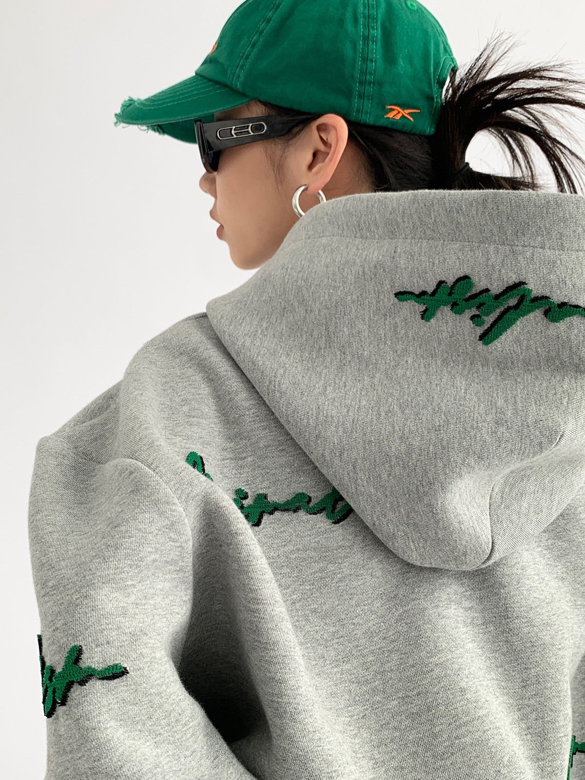 Knit Lettering Embroidery Hoddie