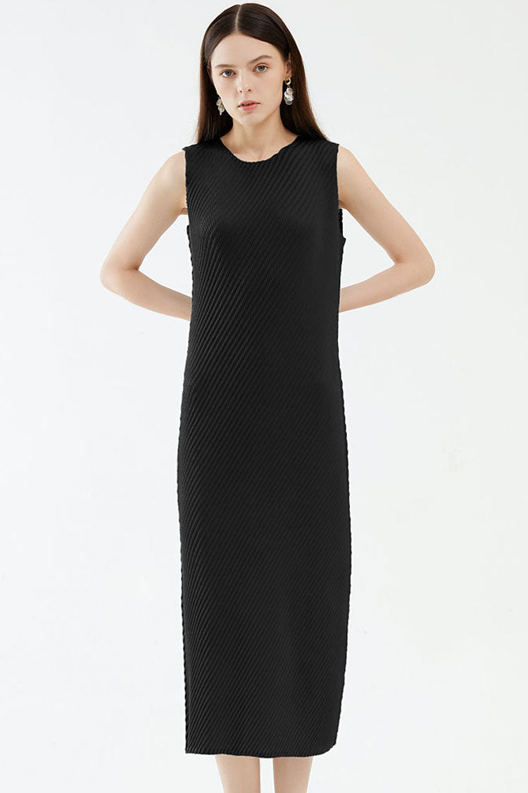 Comfy Diagonal Pleated Crew Neck Sheath Sleeveless Midi Dress - Black