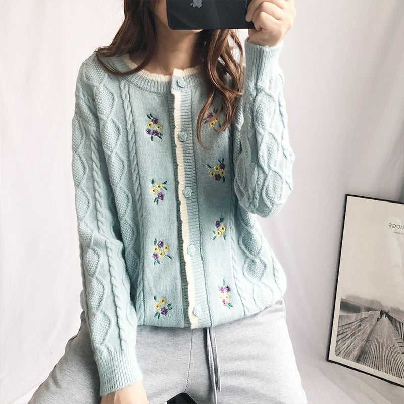 Embroidery Floral Cable Knitted Cardigan