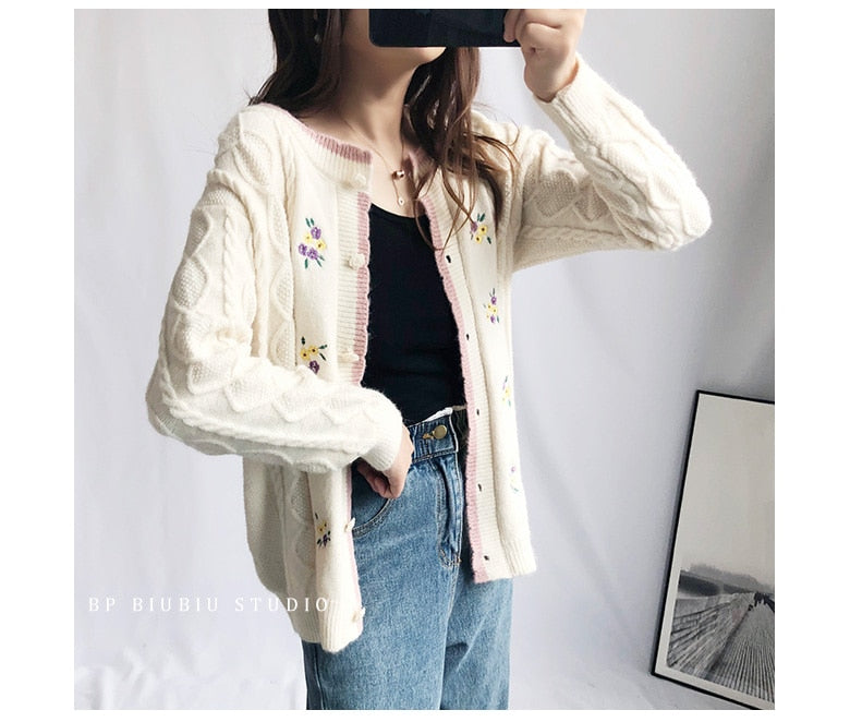 Embroidery Floral Cable Knitted Cardigan