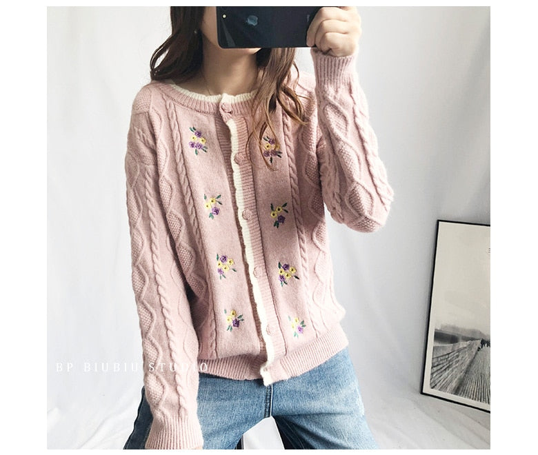 Embroidery Floral Cable Knitted Cardigan