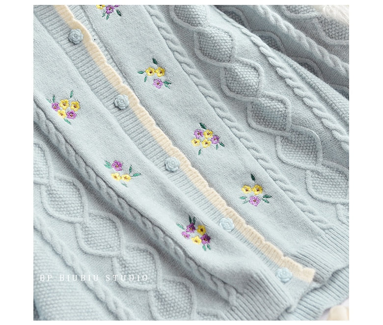 Embroidery Floral Cable Knitted Cardigan